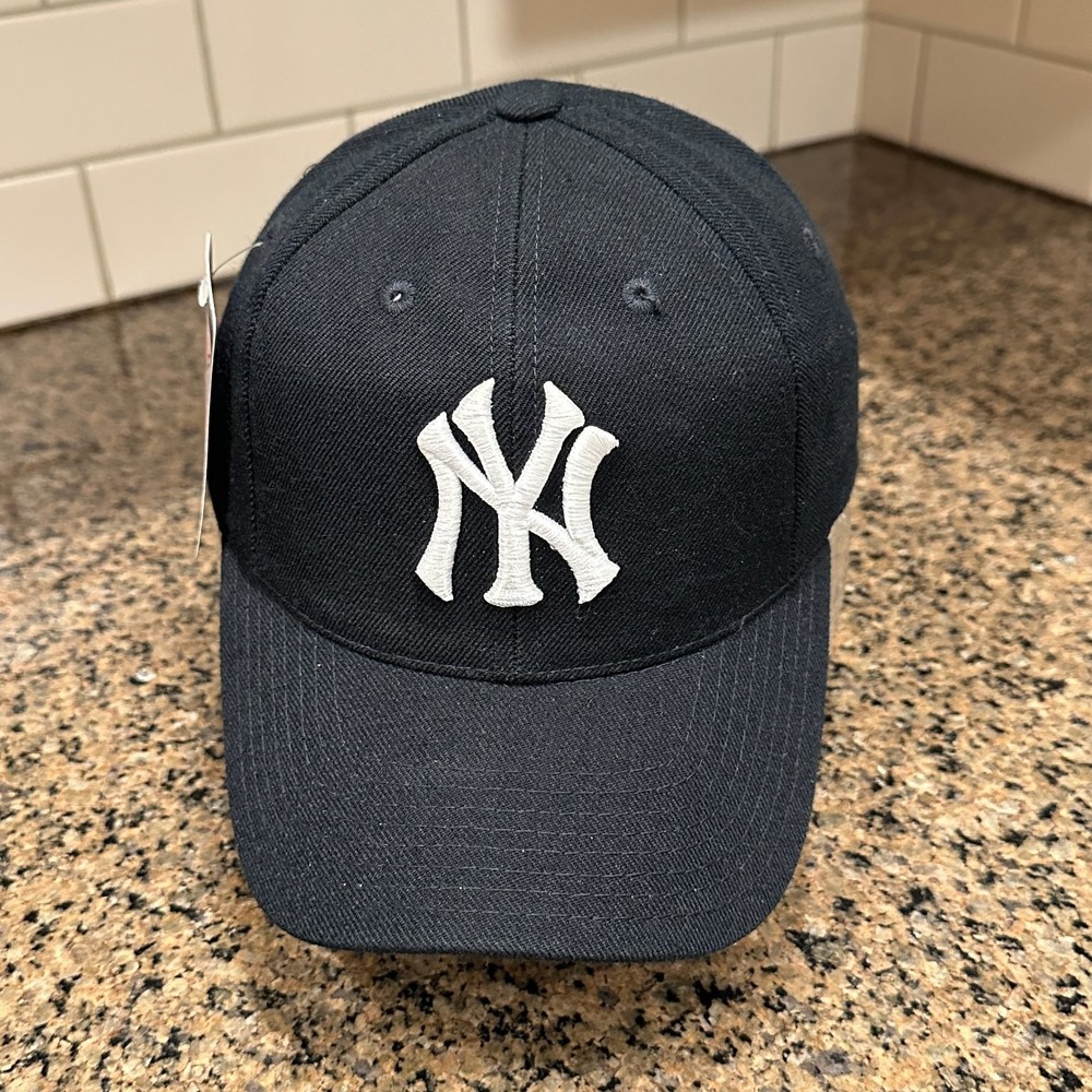 New York Yankees Puma Snapback Hat Mens OS Black Acrylic Wool